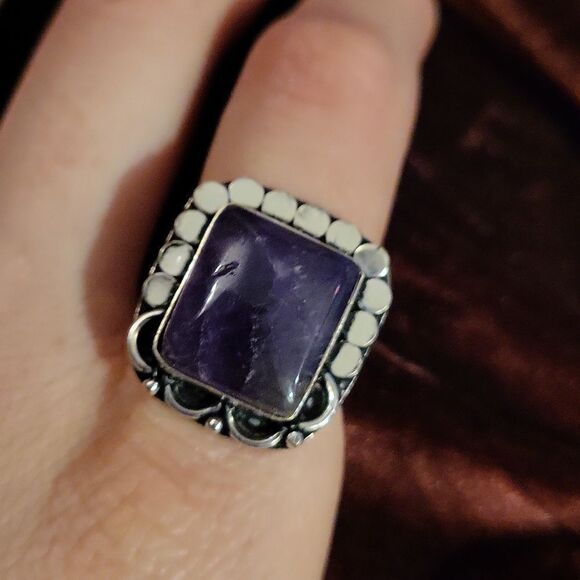 Amethyst Ring - Size 6.25 - Picture 1 of 6